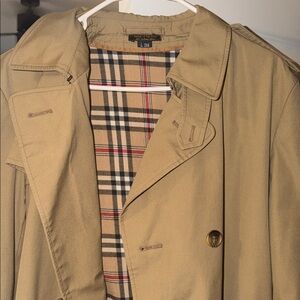 Vintage Men's Tan Trench Coat